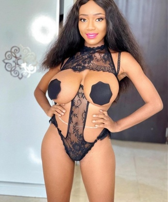 Внешностью я поражу тебя своей красотой и сексуальностью. У меня есть все возможности, чтобы удовлетворить твои самые сокровенные желания.
Я предлагаю широкий спектр услуг, включая эротический массаж, оральный и классический секс, а также эксперименты в сфере БДСМ.
Мои клиенты оставляют восторженные отзывы обо мне, ведь я искренне заботлюсь о каждом госте и стараюсь угодить всем его капризам и фантазиям.
Я живу в Москве и буду рада встречам с солидными и щедрыми джентльменами. Со мной ты окунешься в мир удовольствия и наслаждения. Позвони мне и насладись каждым мгновением вместе со мной. 💋🔥💫 9256, 21 год